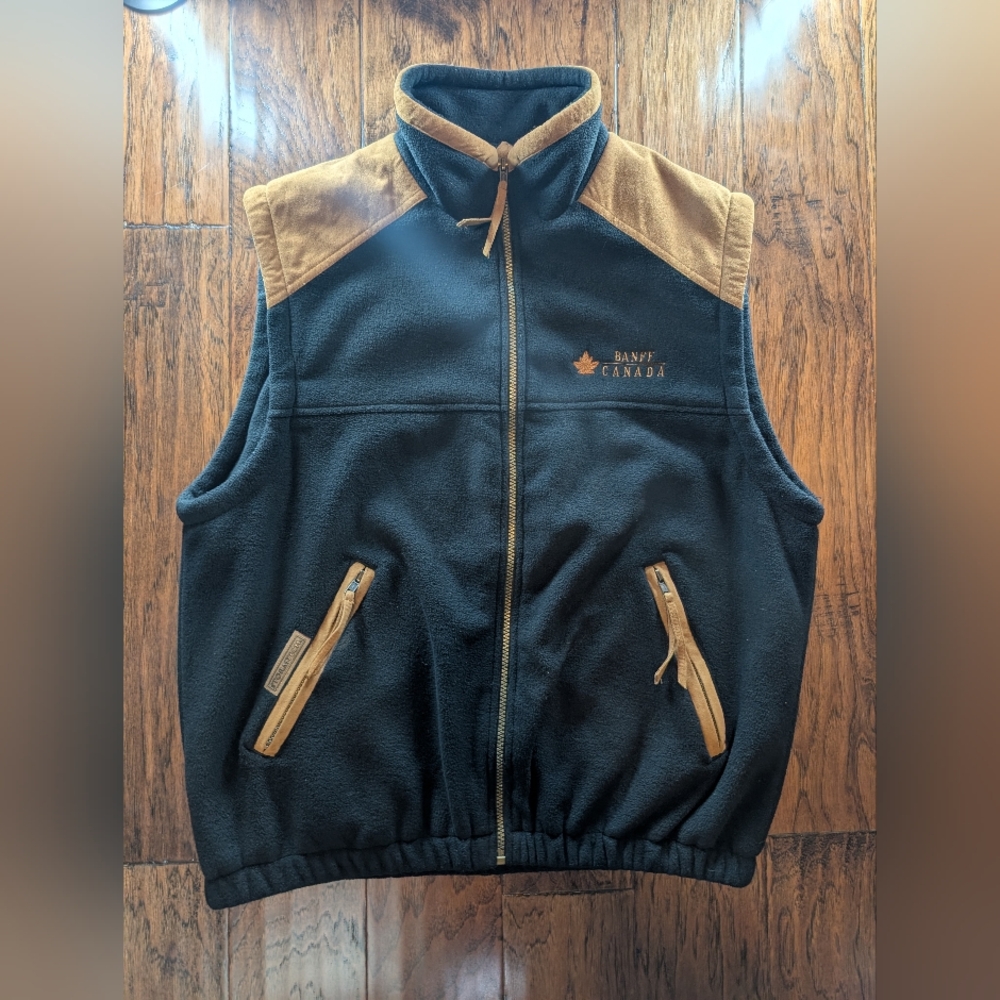 Banff Canada Heavyweight Fleece Vest Stormtech